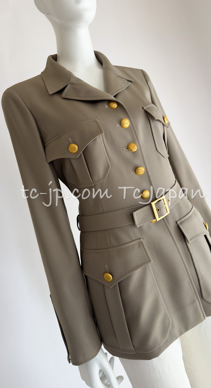 CHANEL 96A Vintage Gray Gold Buttons Belt Military Jacket Skirt Suit 40 シャネル ヴィンテージ・グレー・ゴールドCCボタン・ベルト・ミリタリー ジャケット・スカート・スーツ即発