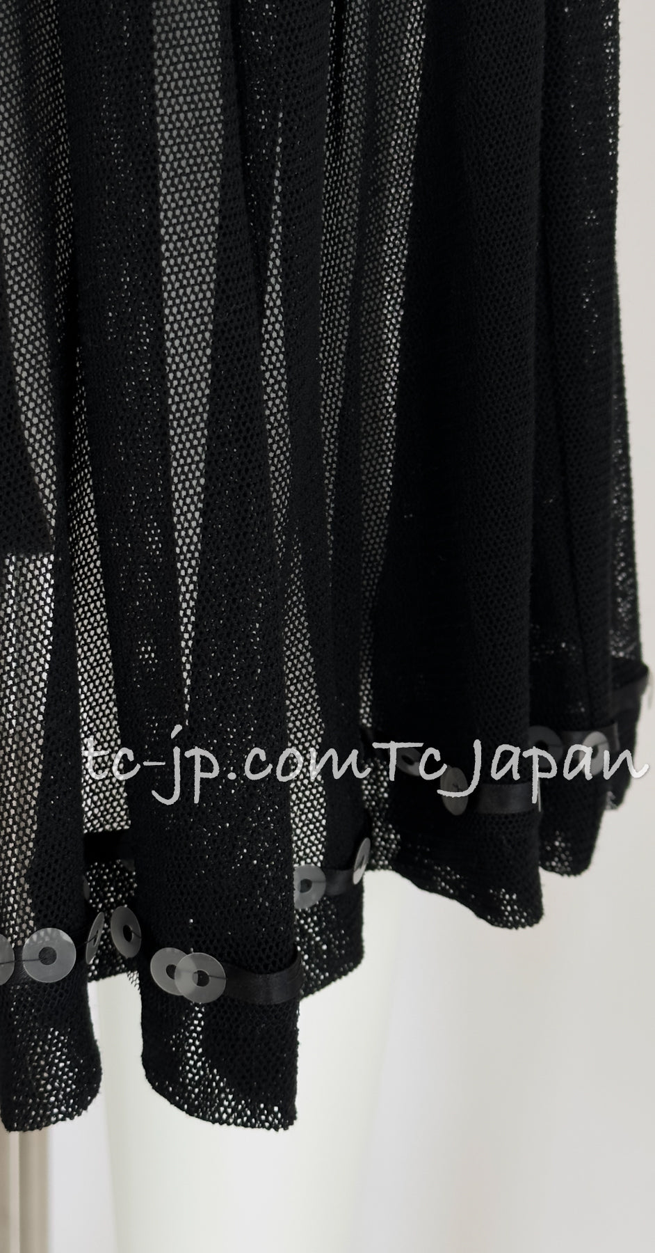 CHANEL 05C Black Ivory Embellishment Sequin Dress 36 シャネル ブラック・アイボリー・スパンコール装飾・ワンピース 即発