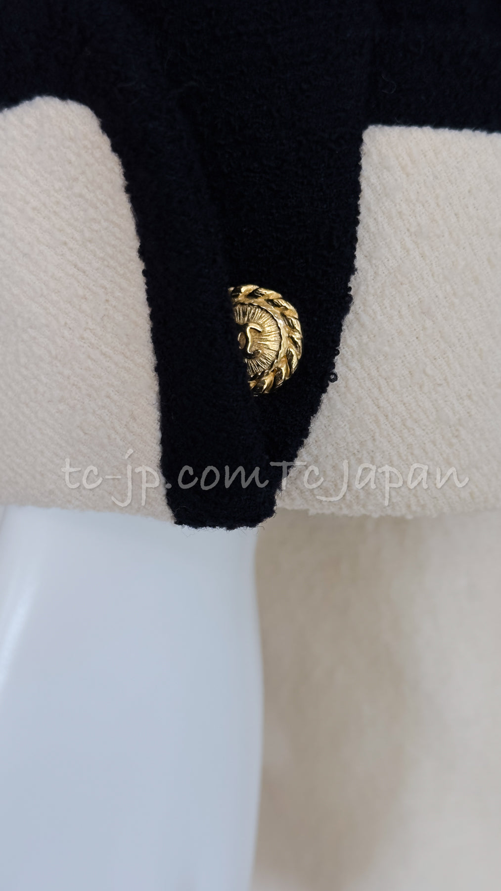 CHANEL 89S Vintage Dark Navy Ivory Creme Tweed Jacket Skirt Suit 38 40 シャネル ヴィンテージ・ダークネイビー・アイボリー・ツイード・ジャケット・スカート・スーツ