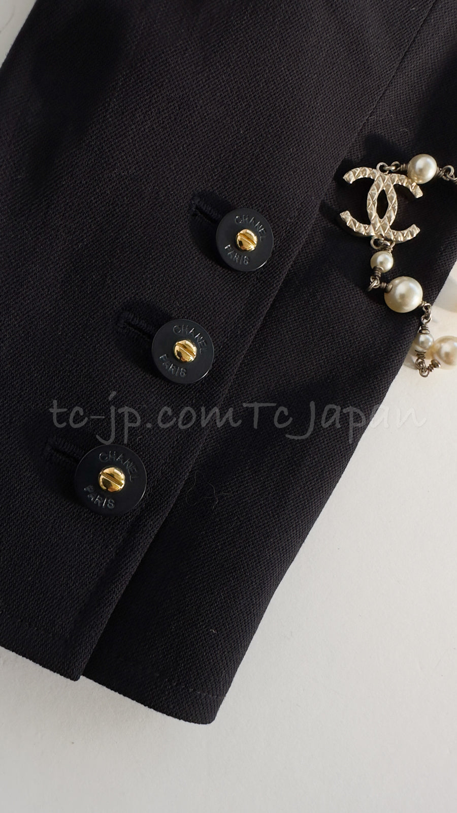 CHANEL 97S Vintage Navy Wool 100% Basic Blazer Jacket 38 40 シャネル ヴィンテージ  ネイビー ウール100% 定番 ブレザー ジャケット 即発