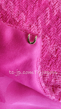 CHANEL 19A Pink Wool Tweed Cape Jacket 34 36 38 40 42シャネル ピンク・ウール・ツイード・ケープ・ジャケット 即発