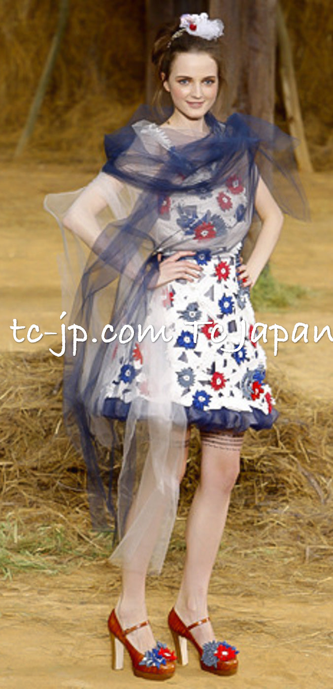 CHANEL 10S Flower Ivory Knit Sweater Tops Dress Cardigan 36 シャネル 花柄アップリケ・アイボリー・ニット・セーター・トップス・カーディガン・ワンピース 即発 - TC JAPAN