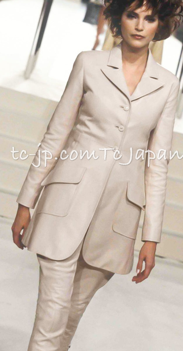 CHANEL 97S Vintage Beige Gold Buttons Wool Blazer Jacket 40 シャネル ヴィンテージ・ベージュ・ゴールド・ボタン・ウール・ブレザー・ジャケット 即発