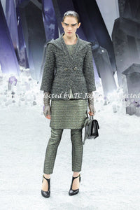 CHANEL 12A Gray Black Silver Gold Metallic Tweed Jacket 38 シャネル グレー ブラック シルバー ゴールド メタリック ツイード ジャケット 即発