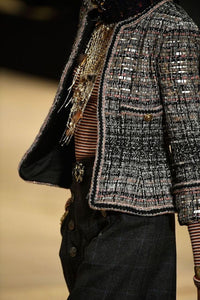 CHANEL 18PF Black Gray Pink Silver Metallic Tweed Jacket 40 42 シャネル ブラック グレー ピンク シルバー メタリック ツイード ジャケット 即発