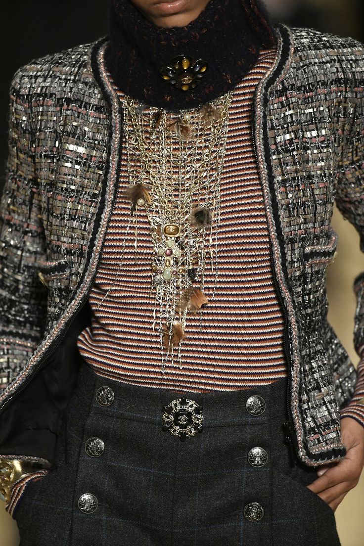 CHANEL 18PF Black Gray Pink Silver Metallic Tweed Jacket 40 42 シャネル ブラック グレー ピンク シルバー メタリック ツイード ジャケット 即発