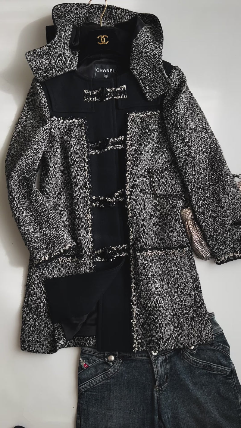 CHANEL 11A Red Black Wool Hooded Duffle Tweed Coat 38 44 46 シャネル レッド ブラック ウール フード ツイード コート 即発
