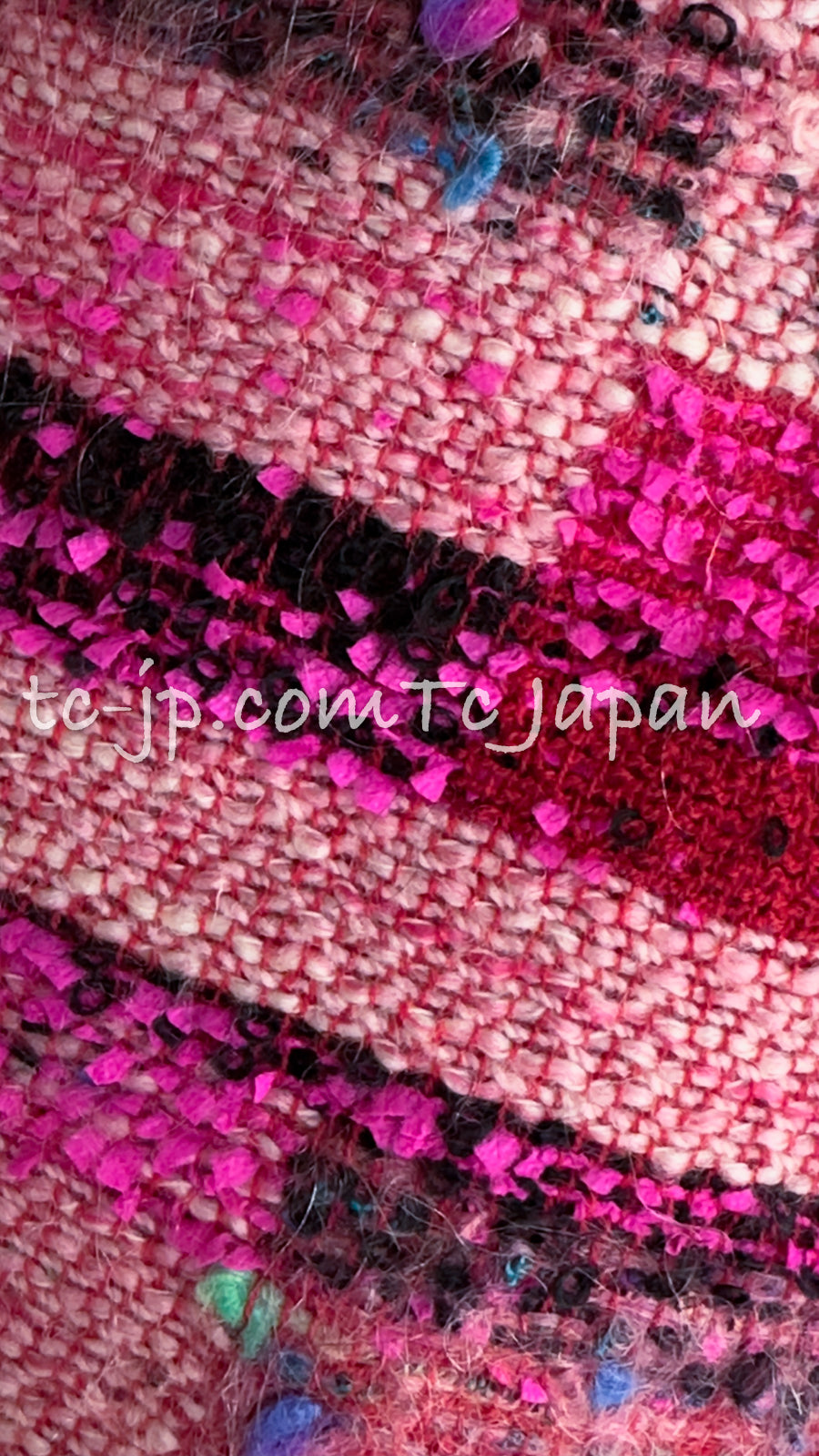 CHANEL 91A Vintage Pink Red Multicolor Tweed Skirt Matelasse Buttons 36 38  シャネル ヴィンテージ・ピンク・レッド・マトラッセボタン・ツイード・スカート 即発