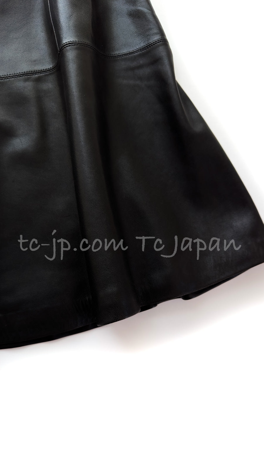 CHANEL 01A Black Lambskin Leather Skirt 36 シャネル ブラック・ラムスキン・レザー・スカート 即発