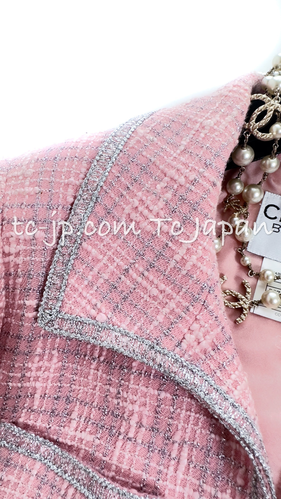 CHANEL 97S Vintage Pink Silver Tweed Jacket Skirt Setup Suit 38 シャネル  ヴィンテージ・ピンク・シルバー・ラメ・ジャケット・ワンピース・セットアップ・スーツ 即発