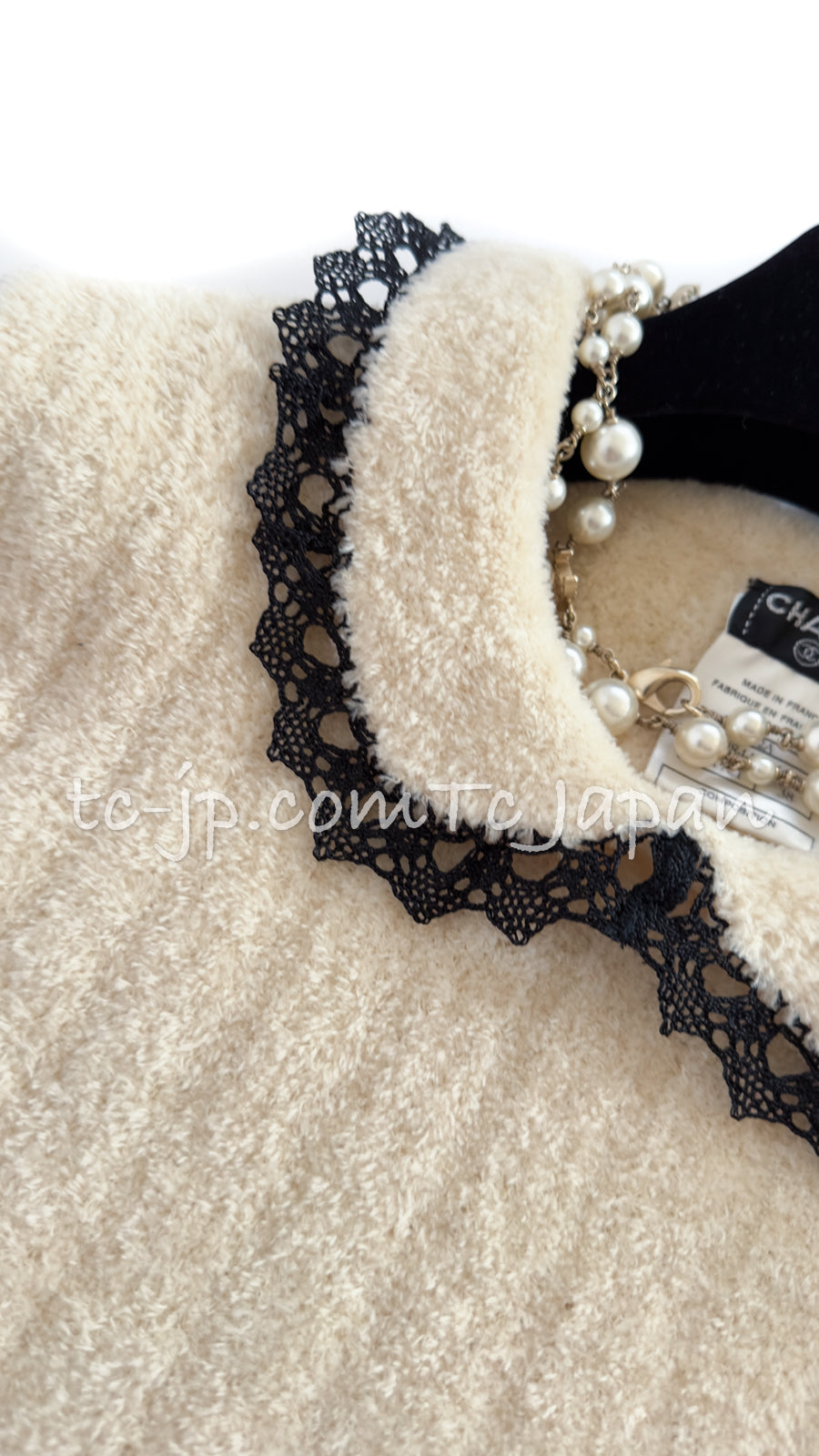 CHANEL 02A Beige Black Sleeveless Wool Knit Tops Sweater 38 シャネル ベージュ ブラック  ノースリーブ ウール ニット トップス セーター 即発