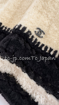 CHANEL 02A Beige Black Sleeveless Wool Knit Tops Sweater 38 シャネル ベージュ ブラック ノースリーブ ウール ニット トップス セーター 即発