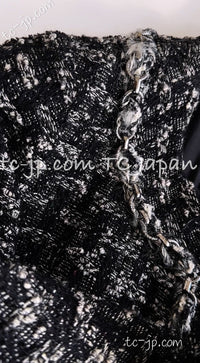 【C】CHANEL 13B Grey Brow Chain Trimming Tweed skirt Coat Dress 40 42 シャネル チェーン・トリミング・ワンピース コート 即発