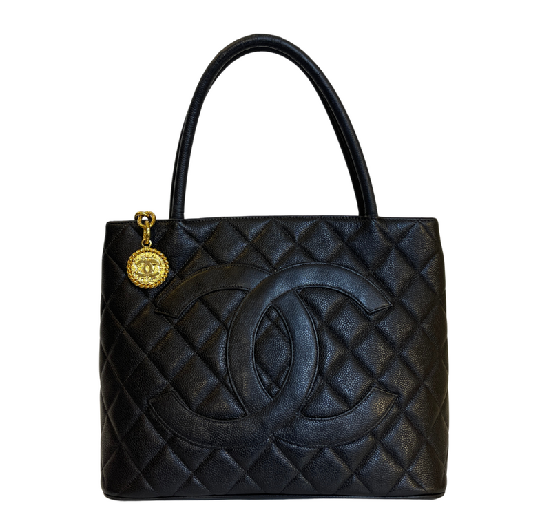 CHANEL Caviarskin Medallion Tote Bag GOLD Medallion シャネル  復刻トート・メダリオン・ゴールドメダル・ショルダー トート バッグ 即発