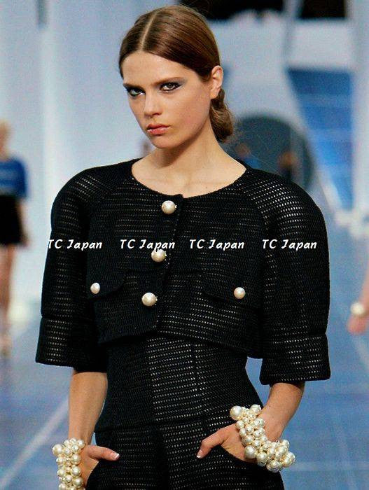 CHANEL 13S Black Pearl Button Mesh Jacket Skirt Suit 40 シャネル ブラック・メッシュ・パールボタン・ジャケット - シャネル TC JAPAN