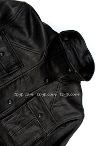 CHANEL 07A Black Lamb Skin Leather Blouson Half Coat Jacket 34 36 38 シャネル ブラック ラム スキン レザー ライダース ブルゾン ジャンバー ハーフ コート ジャケット 即発