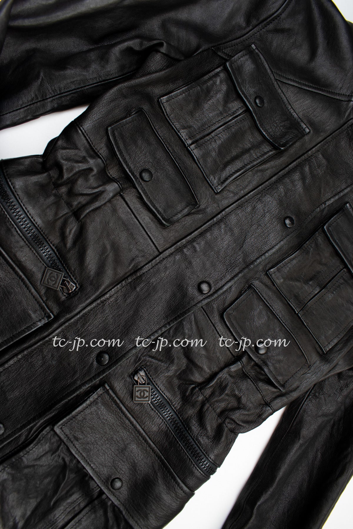 CHANEL 07A Black Lamb Skin Leather Blouson Half Coat Jacket 34 36 38 シャネル  ブラック ラム スキン レザー ライダース ブルゾン ジャンバー ハーフ コート ジャケット 即発