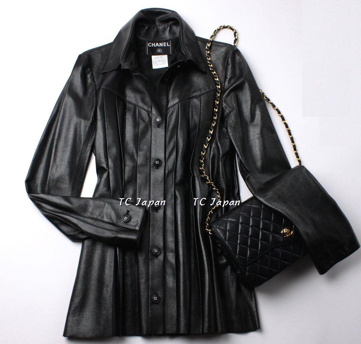 CHANEL 02A Black Lambskin Leather Tops Jacket Shirt 42 シャネル ブラック・レザー・トップス・ジャケット - シャネル TC JAPAN
