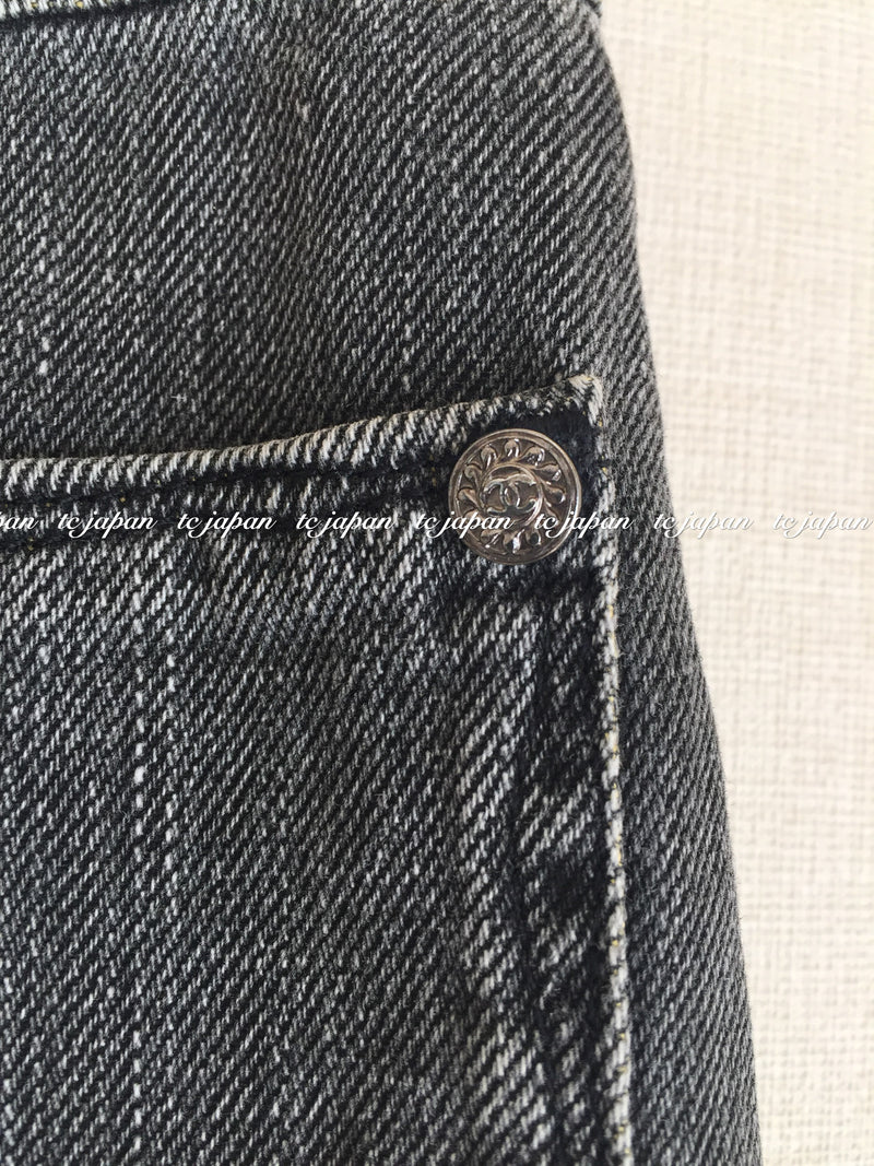CHANEL 11S Gray Yellow Denim Mini Skirt Jeans 36 シャネル グレー・イエロー・デニム・スカート・ジーンズ 即発 - CHANEL TC JAPAN