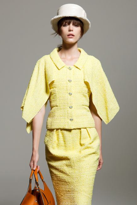 CHANEL 12C Lavender Tweed Jacket Skirt Suit 40 シャネル ラベンダー・ジャケット・スカート スーツ 即発 - CHANEL TC JAPAN