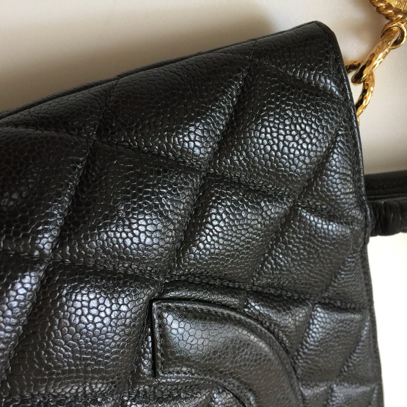 CHANEL Caviarskin Medallion Tote Bag GOLD Medallion シャネル 復刻トート・メダリオン・ゴールドメダル・ショルダー  トート バッグ 即発 - CHANEL TC JAPAN