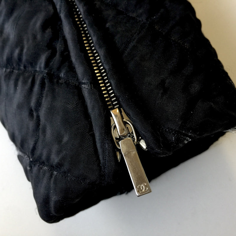 CHANEL 13A Black Quilted Metallic Zip Jacket 34 シャネル ブラック・メタリック・ジッパー・ジャケット 即発
