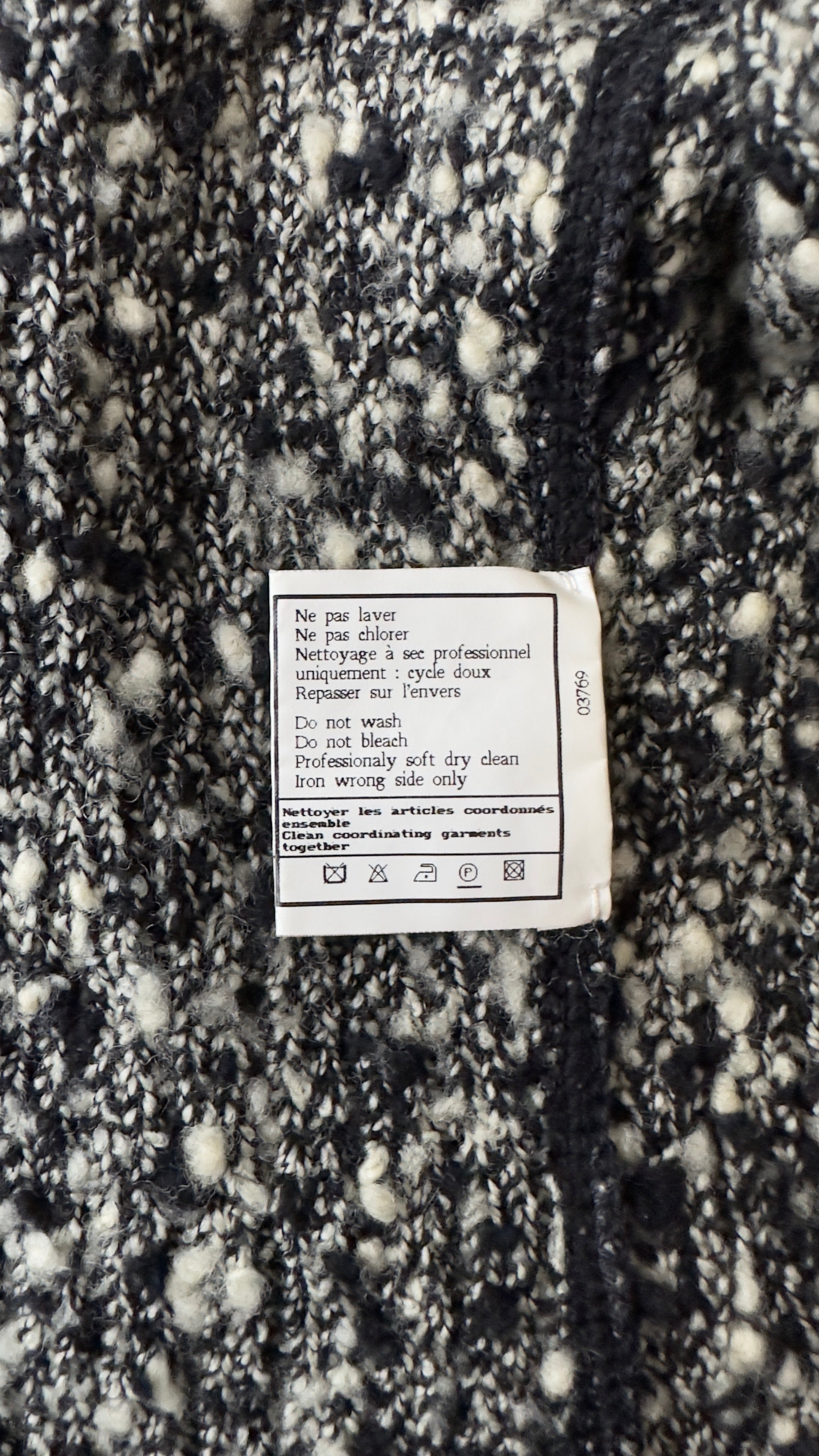 CHANEL 94A Black White Cardigan Jacket & Dress Set 38 シャネル ブラック・ホワイト・カーディガン・ジャケット&ワンピース 即発