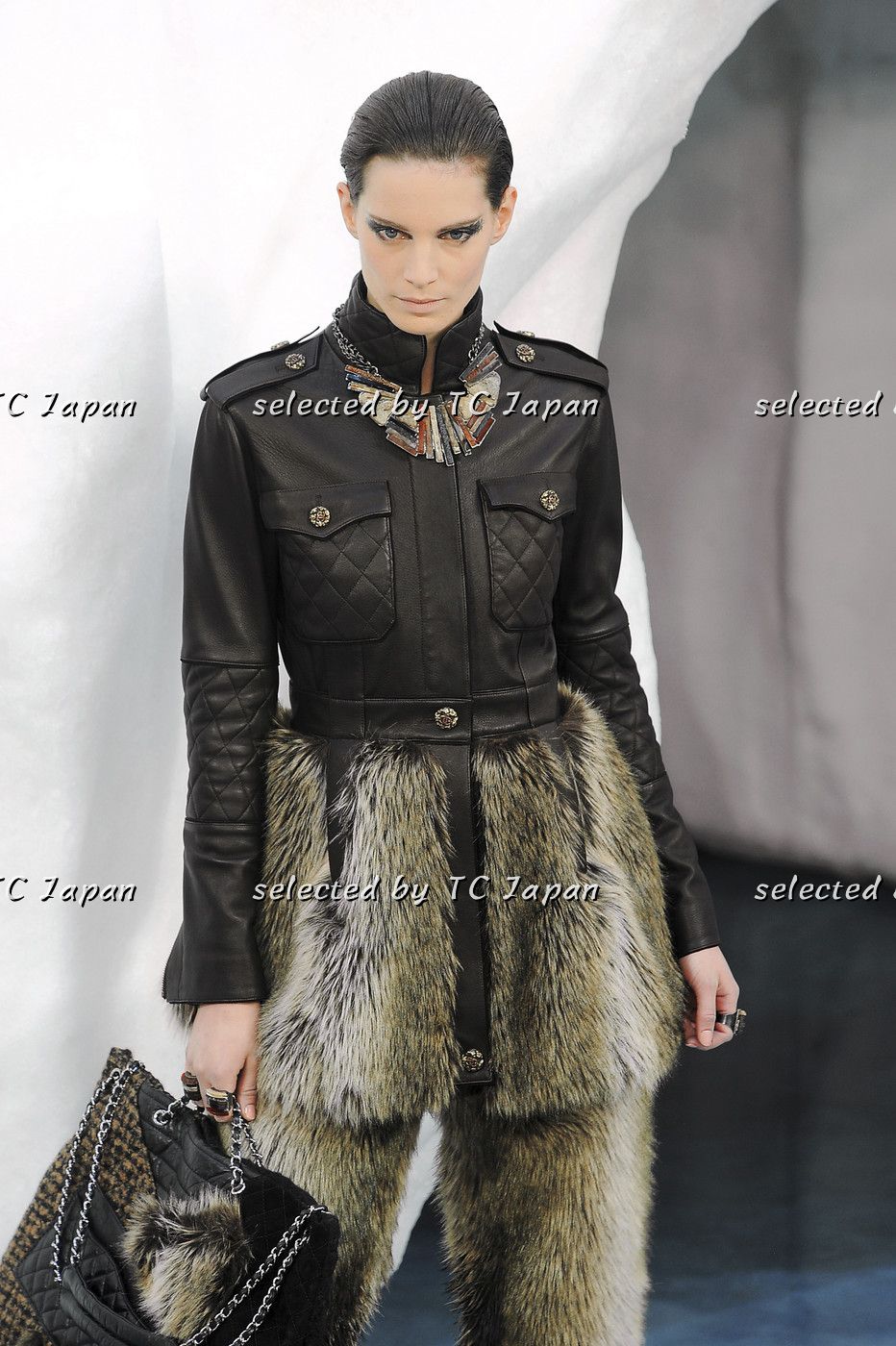 シャネル ブラウン・レザー・ジャケット CHANEL 10A Brown シャネル ブラウン・レザー・ジャケット CHANEL 10A Brown