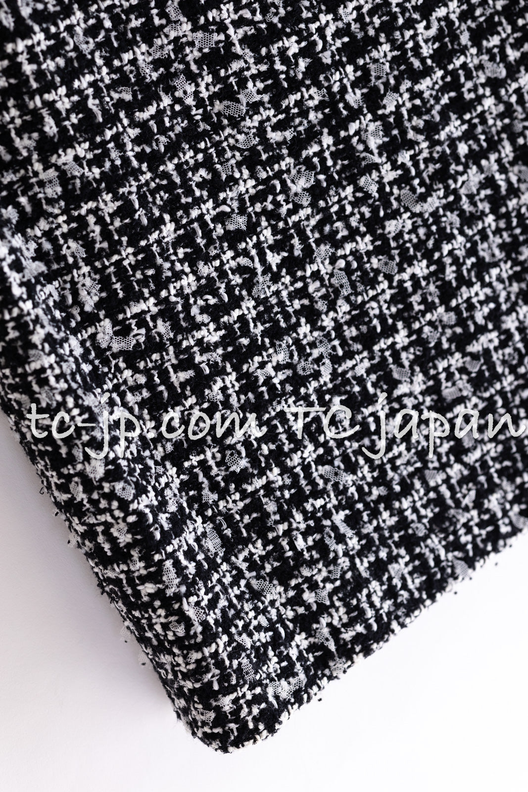 CHANEL 09S Black White Wool Cotton Tweed Skirt 34 シャネル ブラック ホワイト ウール コットン ツイード スカート 即発