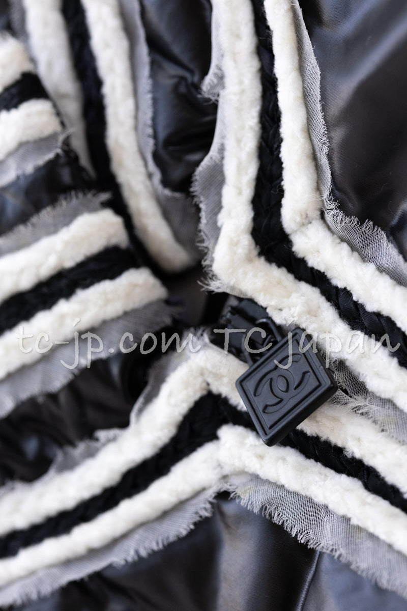 CHANEL 09A Black White Zip Up Jacket Coat 34 シャネル ブラック ホワイト 中綿パフ ジッパー ジャケット コート スポーツライン 即発