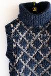CHANEL 15A Navy Mohair Wool MATELASSE CHUNKY Knit Turtle Tops Sweater Vest 36 38 シャネル ネイビー モヘア ウール 肉厚 ニット タートル トップス セーター ジレ ベスト 即発