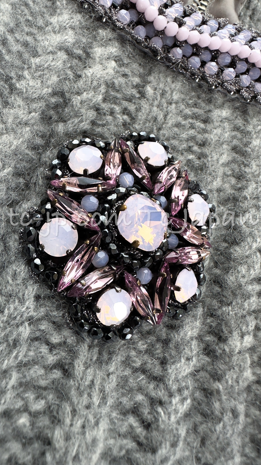 シャネル グレー・カシミア・ビーズ・トリム・ニット・トップス・ワンピース 40 42 44 CHANEL 08A Gray Cashmere  Beads Trim Knit Tops Dress 即発