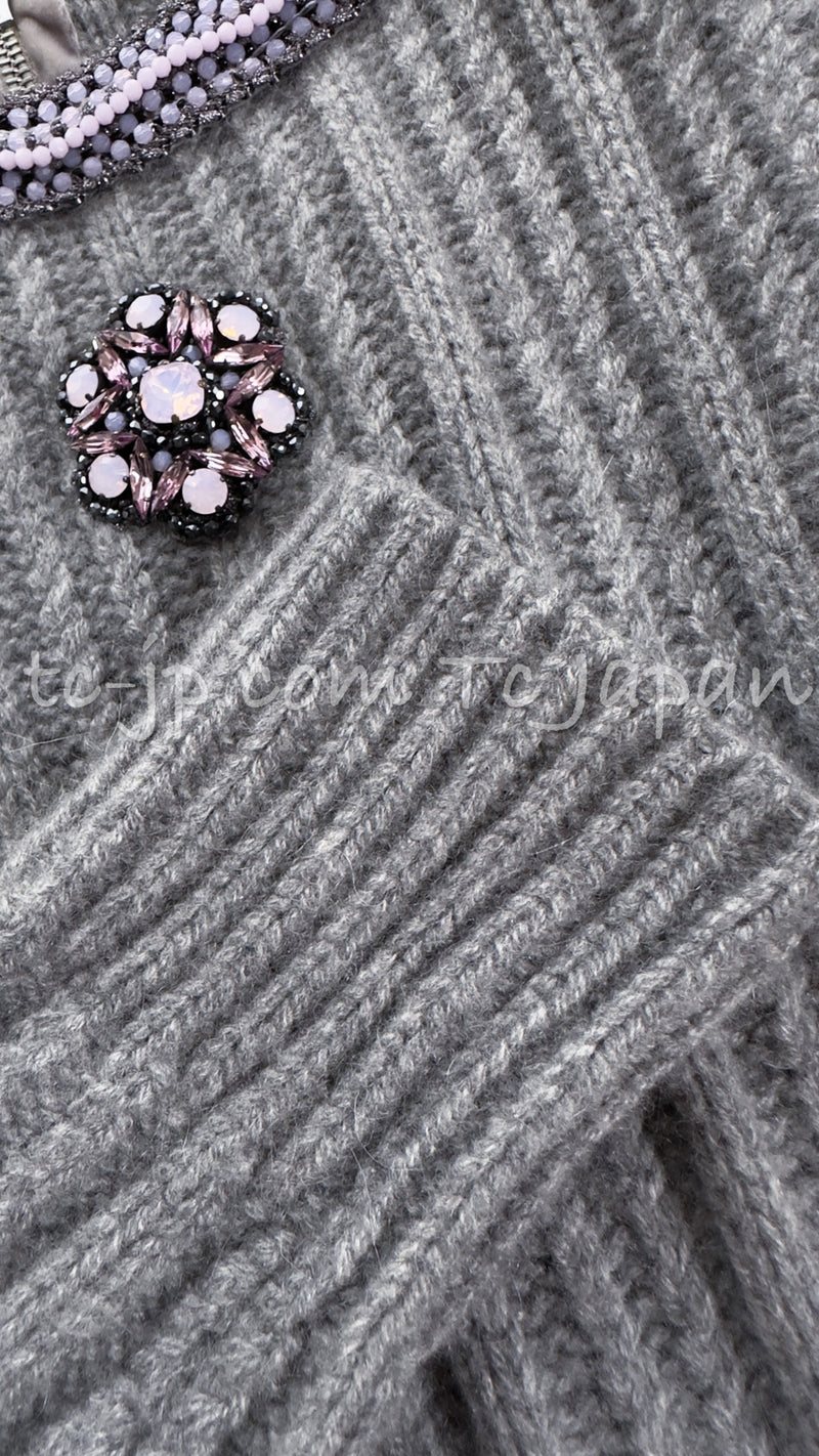 シャネル グレー・カシミア・ビーズ・トリム・ニット・トップス・ワンピース 40 42 44 CHANEL 08A Gray Cashmere Beads Trim Knit Tops Dress 即発