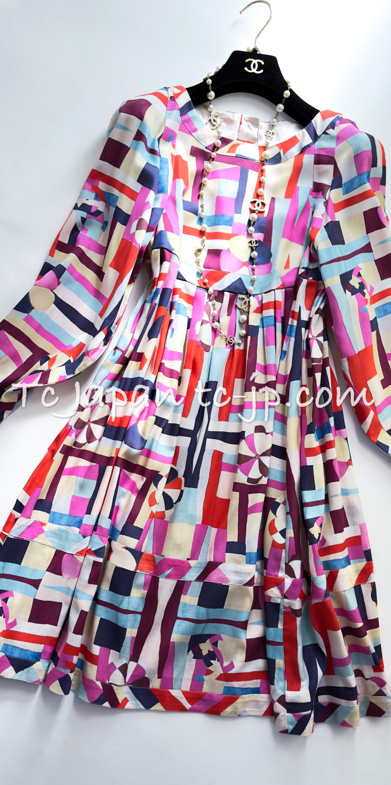 CHANEL 16C Multi Color Silk Runway Long Sleeve Flared Dress 36 シャネル マルチカラー  パラソル柄 シルク 長袖 フレアー ワンピース 即発