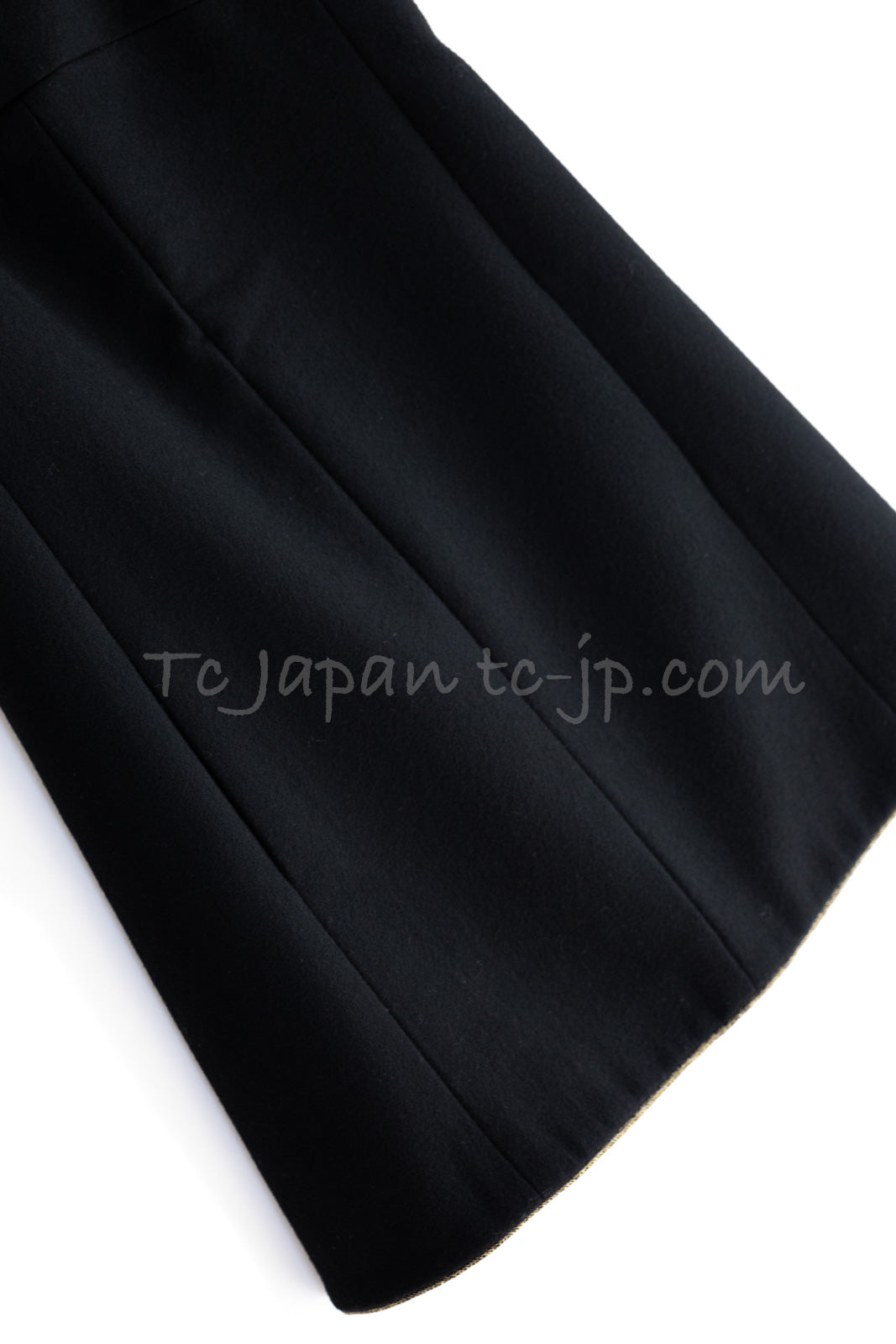 CHANEL 15PF Black Gold Trim Melton Wool 100 Dress 34 36 シャネル ブラック ゴールド トリム メルトン ウール ワンピース 即発