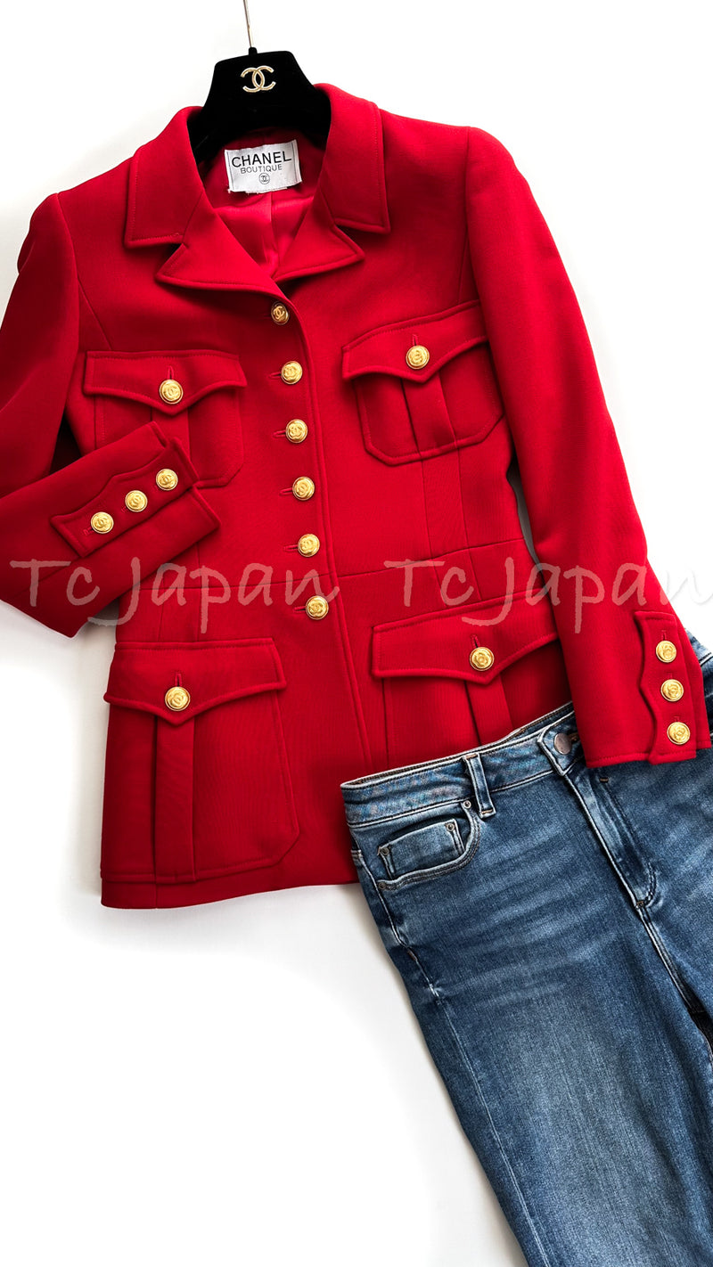 CHANEL 96A Vintage Red Gold Buttons Wool Military Jacket Skirt Suit 36 38 シャネル ヴィンテージ レッド 赤 ゴールド CC ボタン ウール ミリタリー ジャケット スカート スーツ 即発