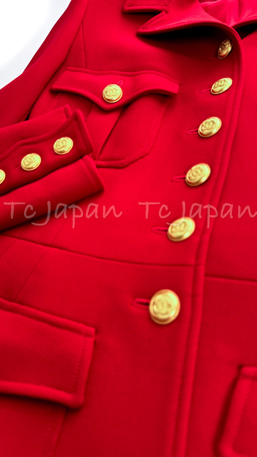 CHANEL 96A Vintage Red Gold Buttons Wool Military Jacket Skirt Suit 36 38  シャネル ヴィンテージ レッド 赤 ゴールド CC ボタン ウール ミリタリー ジャケット スカート スーツ 即発