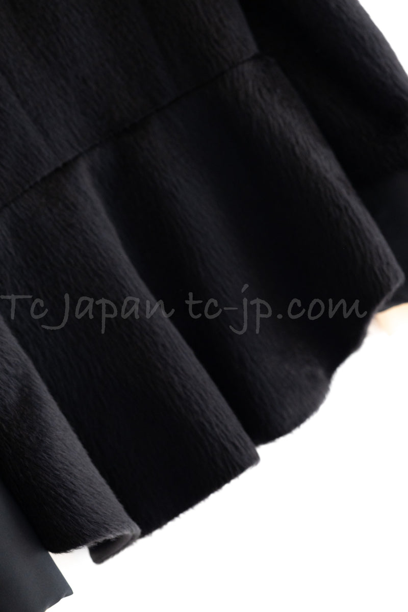 CHANEL 10A Black Alpaca Wool Gripox Buttons Jacket 38 シャネル ブラック アルパカ ウール グリポワ 宝石ボタン ペプラム ジャケット 即発