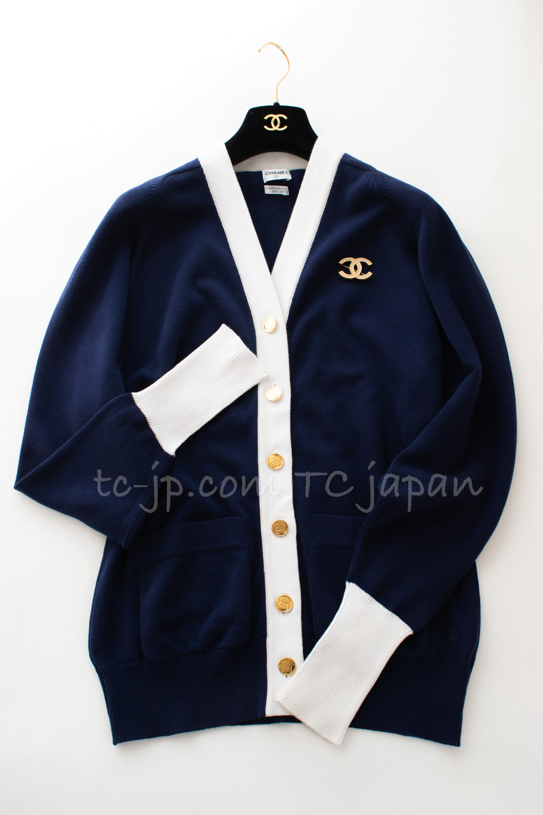 CHANEL 91A Vintage Navy Blue White Cotton Knit Cardigan Matelasse CC Gold Buttons 38 40 ヴィンテージ ネイビー ホワイト コットン バイカラー ニット カーディガン マトラッセ ゴールドボタン 即発