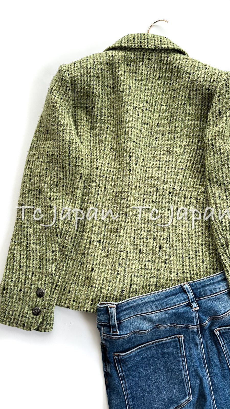 CHANEL 97A Vintage Olive Green Wool Silk Tweed Jacket Skirt Suit 36 シャネル  ヴィンテージ オリーブ グリーン ウール シルク ツイード ジャケット スカート スーツ 即発