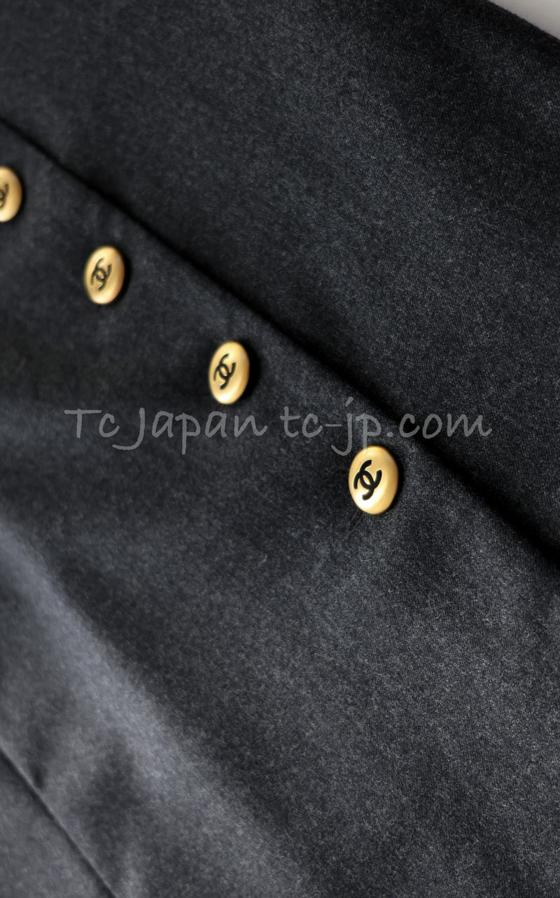 CHANEL 92A Vintage Charcoal Gray Gold Big CC Button Wool Wrap Skirt 42 シャネル ヴィンテージ 貴重 チャコール グレー ウール ビッグ CC 立体ボタン ラップ巻き スカート 即発