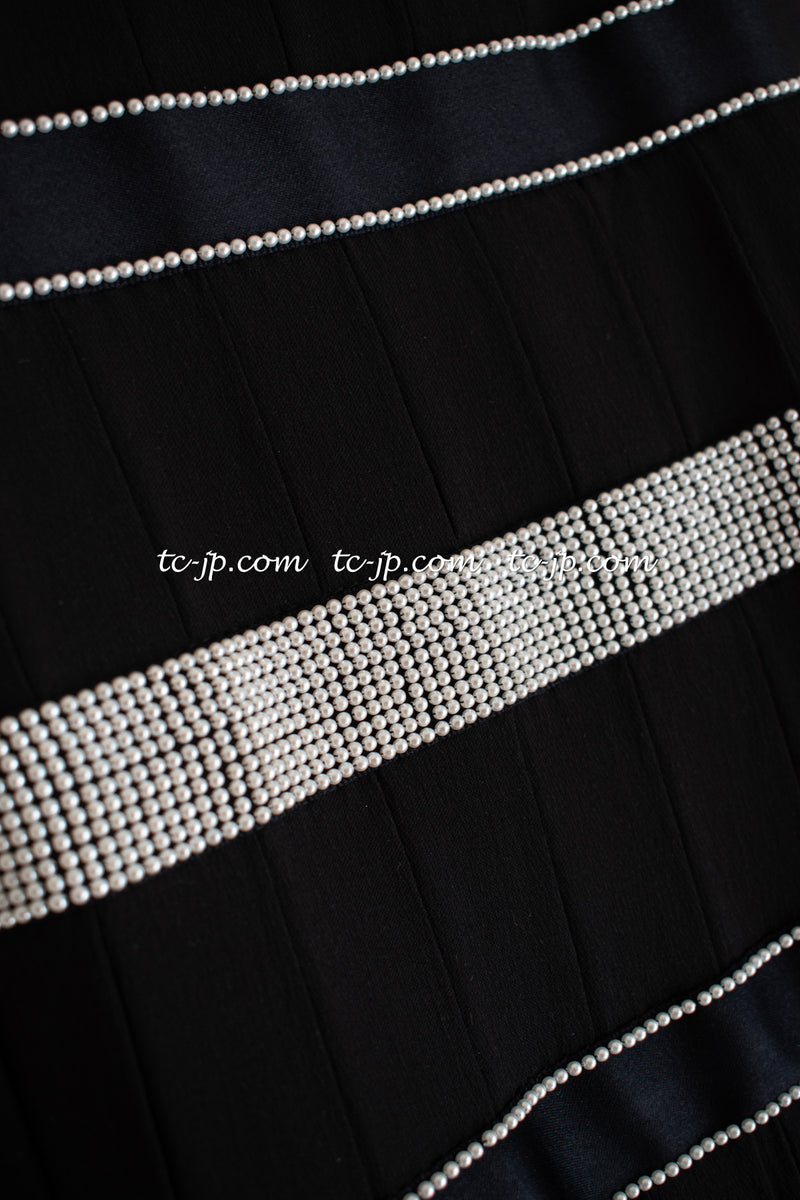 CHANEL 05A Black Silk Dress 40 シャネル ブラック・パール装飾・シルク・ワンピース