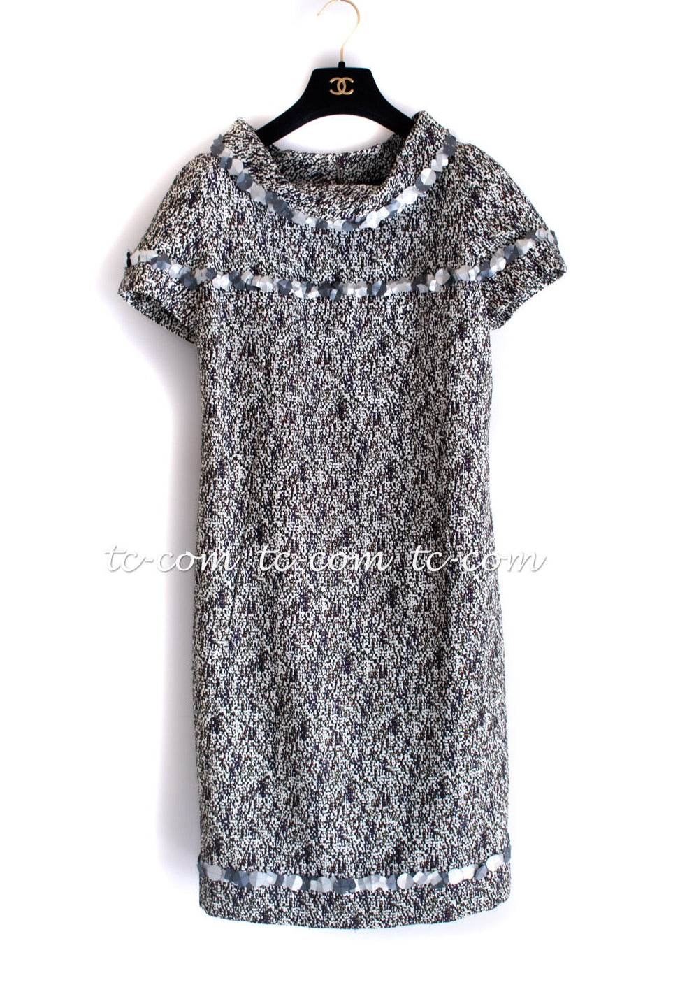 CHANEL 09S Grey Silver Sequin Embellishments Dress 36 38 シャネル  グレー・シルバー・スパンコール・ワンピース 即発