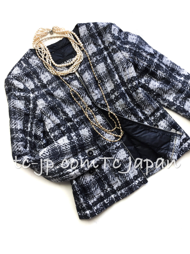CHANEL 13A Black Nylon Zipper Tweed Print Pattern Jacket 42 シャネル ツイード柄・プリント・ジッパー・ジャケット 即発