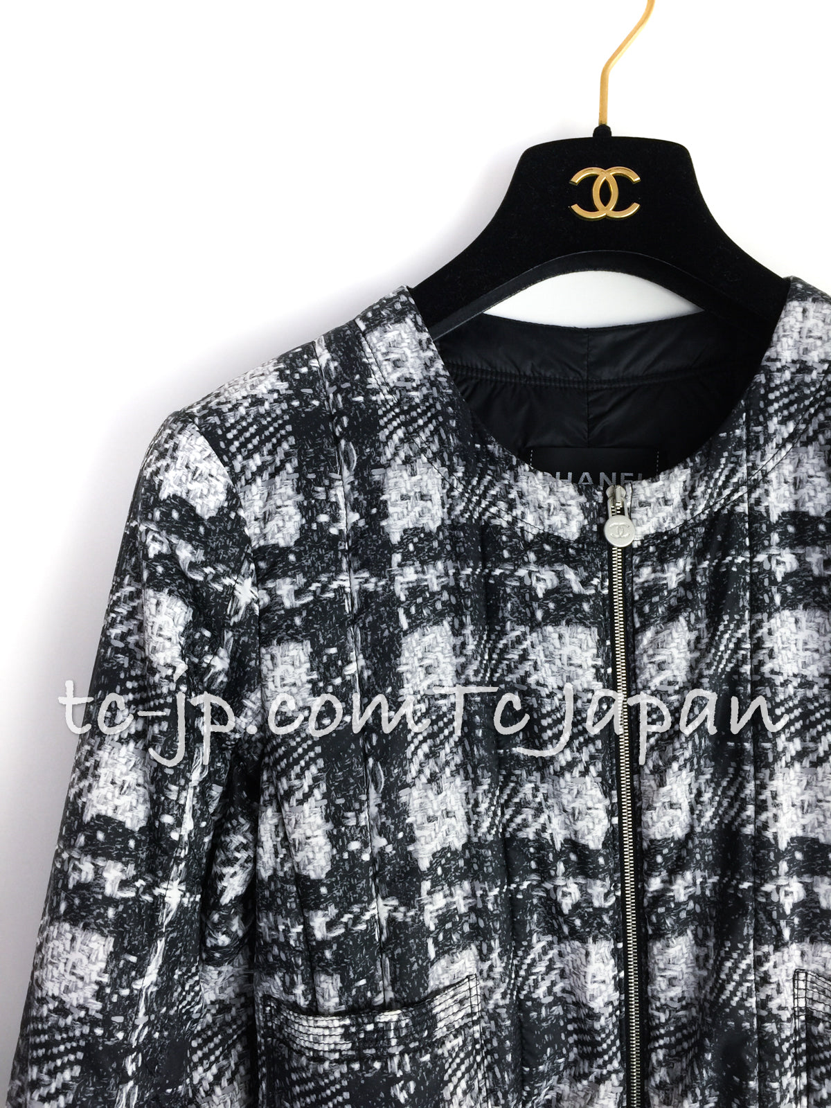 CHANEL 13A Black Nylon Zipper Tweed Print Pattern Jacket 42 シャネル  ツイード柄・プリント・ジッパー・ジャケット 即発