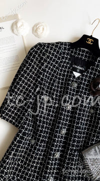 CHANEL 12S Black Ivory Metallic Tweed Jacket 40 42 シャネル ブラック・アイボリー・メタリック・ツイード・ジャケット