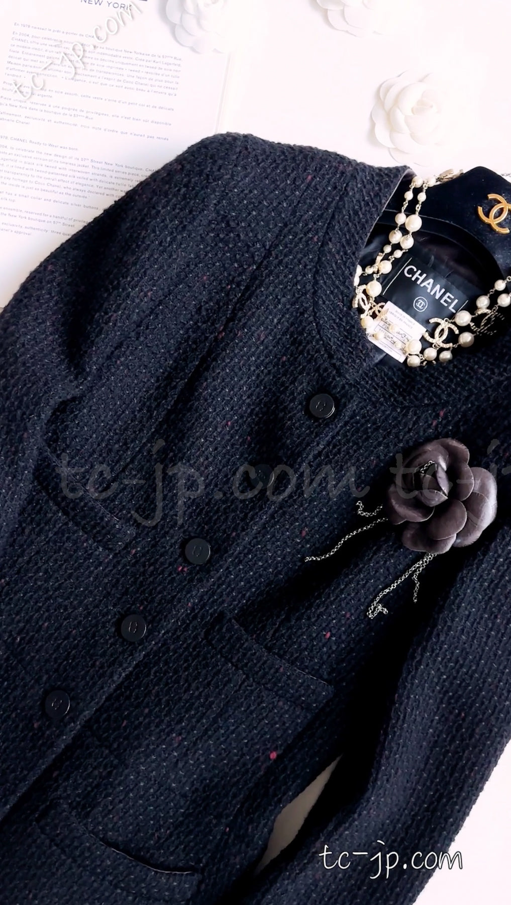 CHANEL 01A Black Wine Collarless Wool Tweed Jacket 36 シャネル  ブラック・ワイン・ウール・ツイード・ジャケット 即発