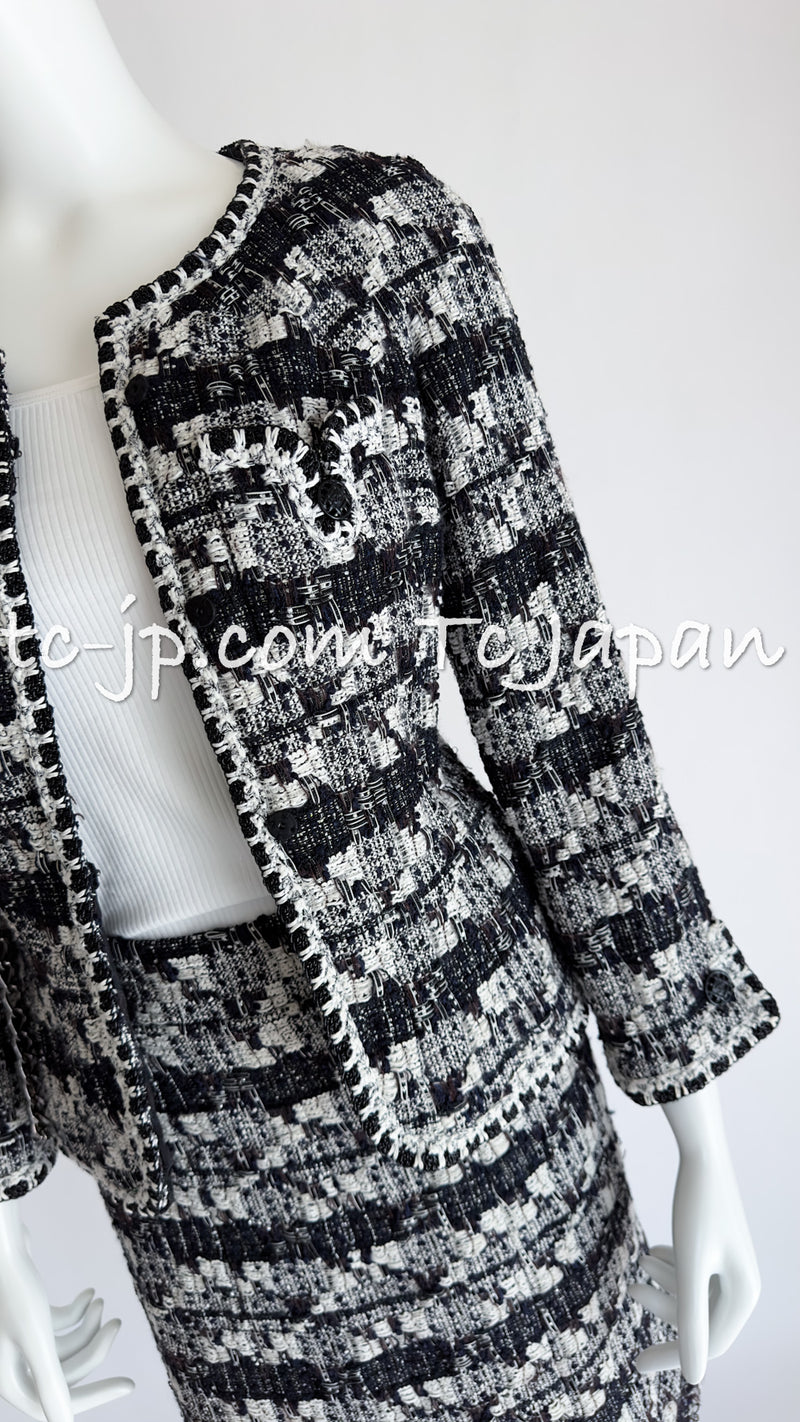 CHANEL 06C Black White Tweed Jacket Skirt Suit 36 38 シャネル ブラック・ホワイト・ツイード・ジャケット・スカート・スーツ 即発