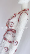 CHANEL 04S White Multicolor Camellia Cardigan Jacket Skirt Setup 36 シャネル ホワイト・マルチカラー・カメリア・カーディガン・スカート 即発