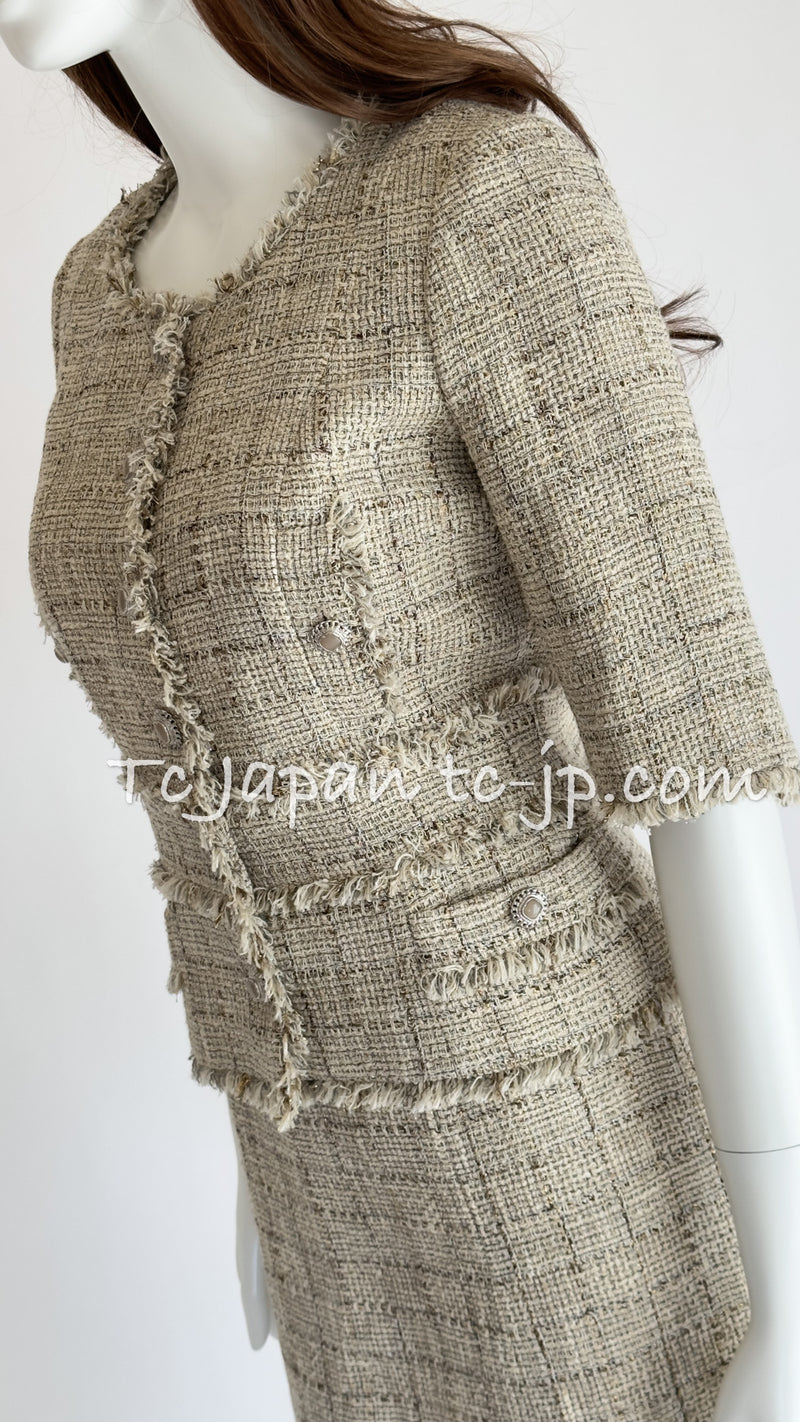 CHANEL 10S $6.1K Cameron Diaz Beige Tweed Jacket Skirt Suit 36 シャネル ベージュ・女優・ルサージュ・ツイード・ジャケット・スカート・スーツ 即発 - TC JAPAN